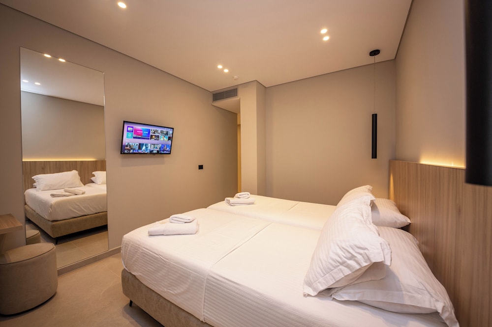 Portanova Hotel Sarande 23/55