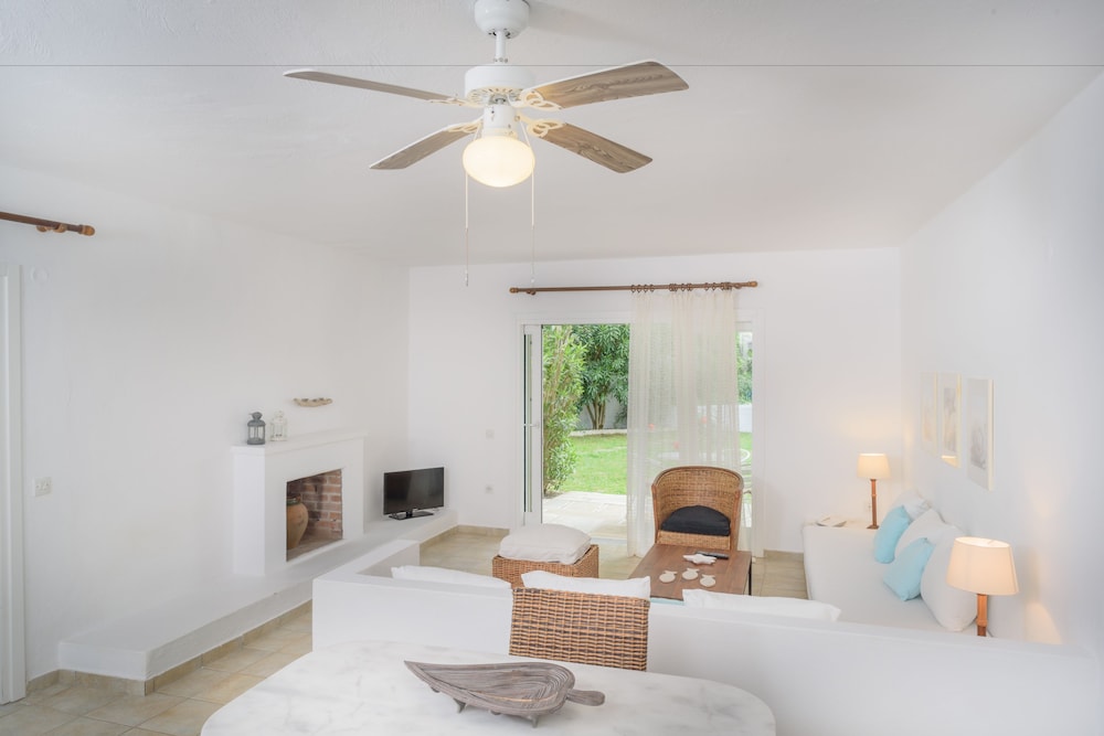 Skiathos Holidays Hotel 18/63