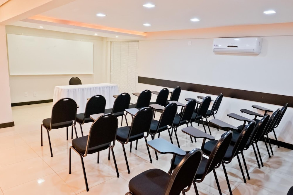Tri Hotel Centro Chapeco 56/65