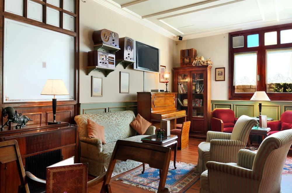Armada Hotel Old City Hotel 54/75