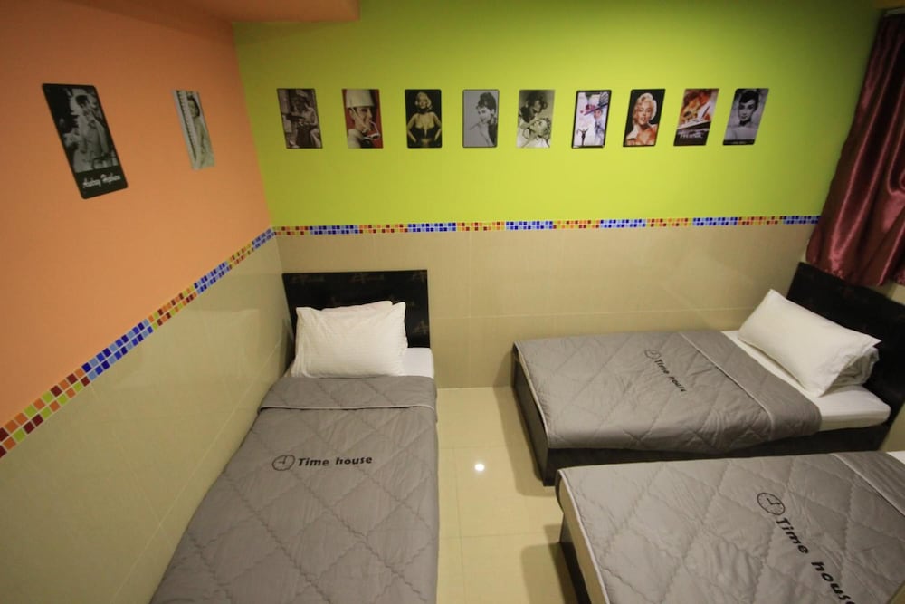 Timehouse (Hong Kong Hostel) 25/40