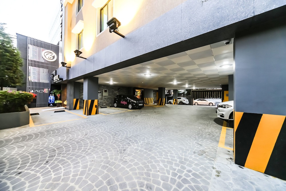 Cherish Hotel 41/50