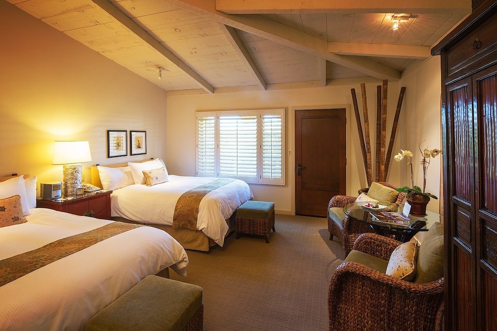 Tradewinds Carmel 23/51