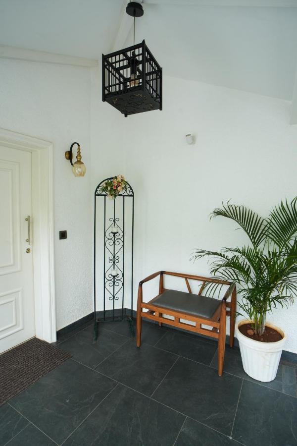 ELIVAAS Bauhinia 5BHK Luxury Villa with Private pool in Assagao 11/66