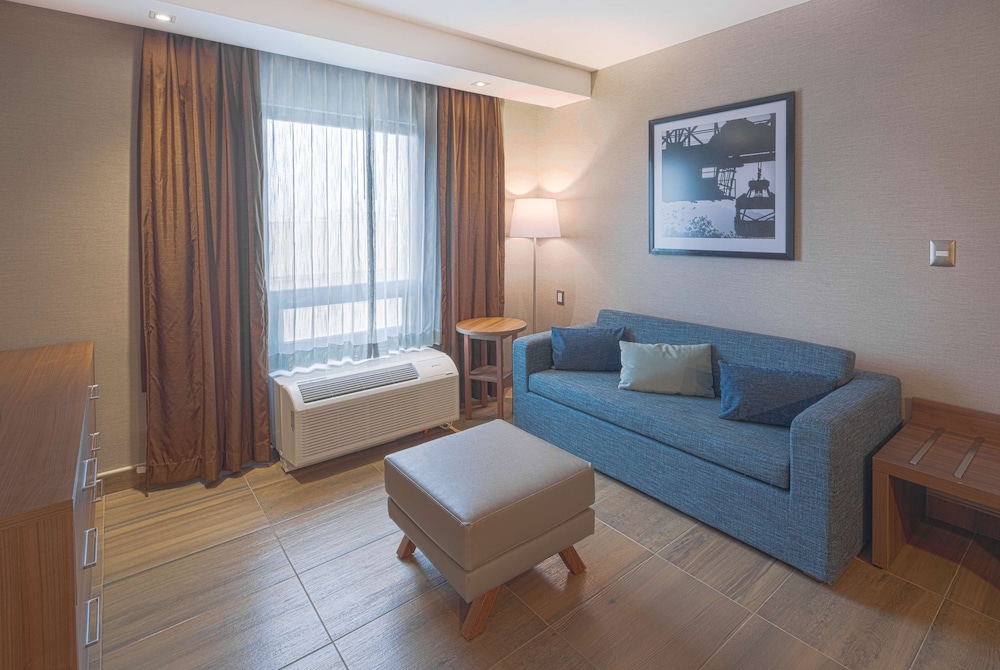 Hampton Inn by Hilton Monterrey Galerias Obispado 32/72