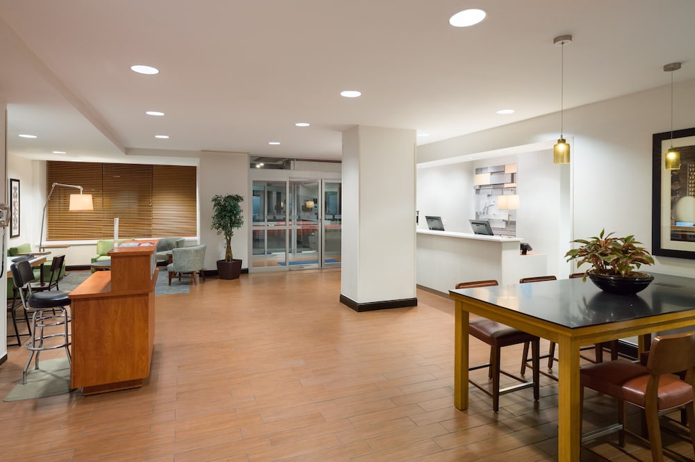 Holiday Inn Express New York City Times Square 47/55