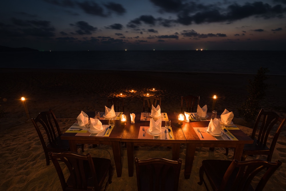 CORIACEA BOUTIQUE RESORT 49/63