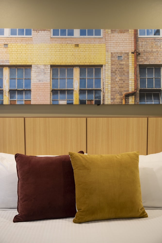 ibis Styles Sydney Central 14/80