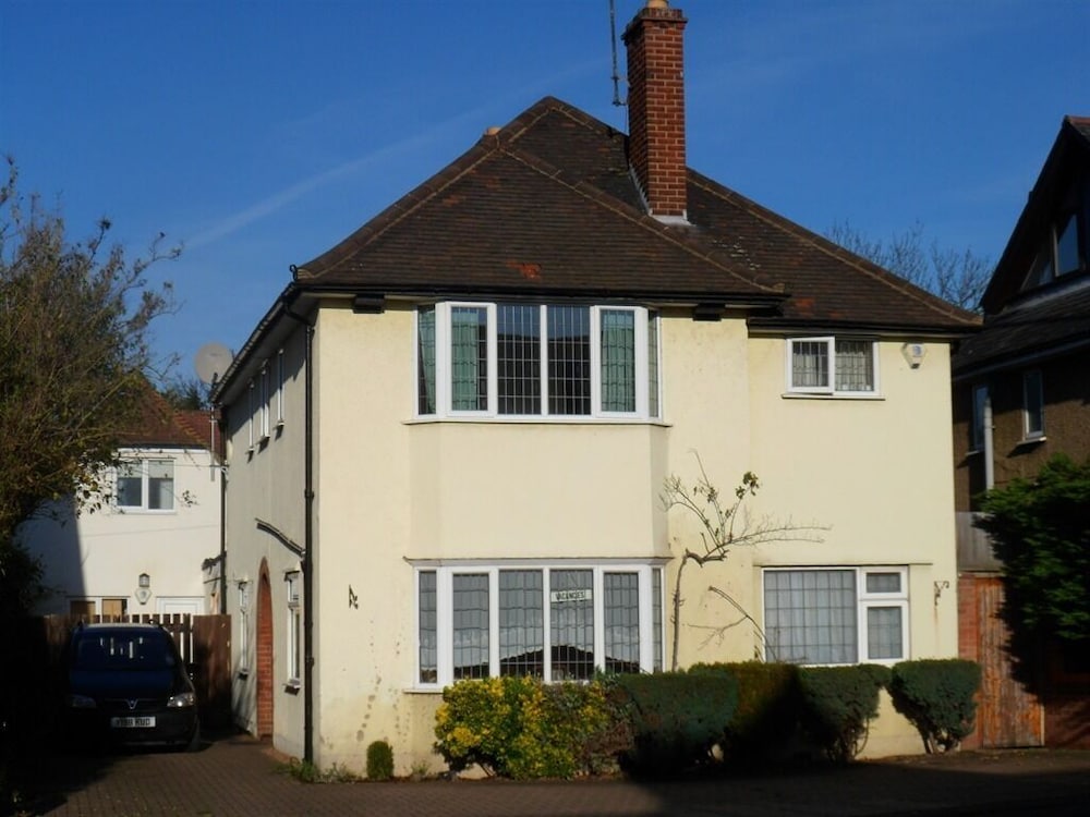 Carlton Lodge 1/18