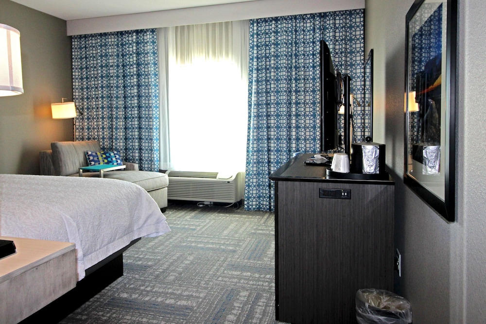 Hampton Inn West Plains Mo 21/43