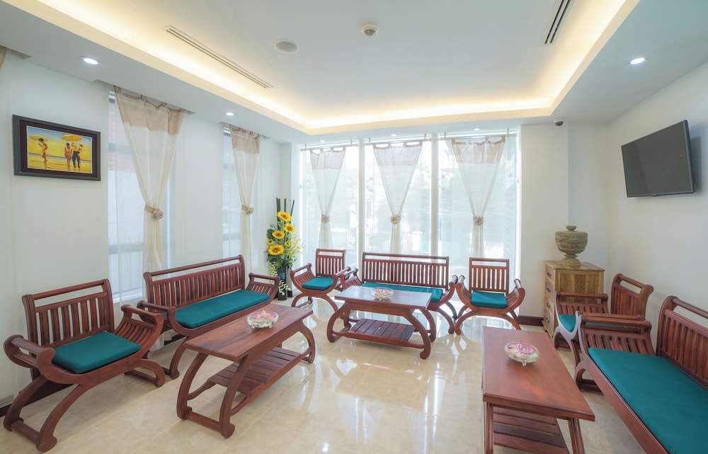 Phnom Penh Katari Hotel 53/73