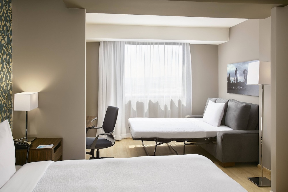 Fairfield Inn Suites Aguascalientes 11/35