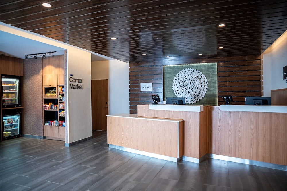Fairfield Inn and Suites Kingsport 3/17