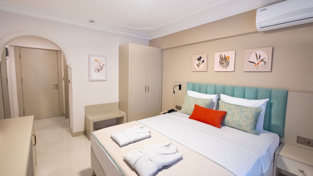 Rose Garden Premium Hotel 13/49