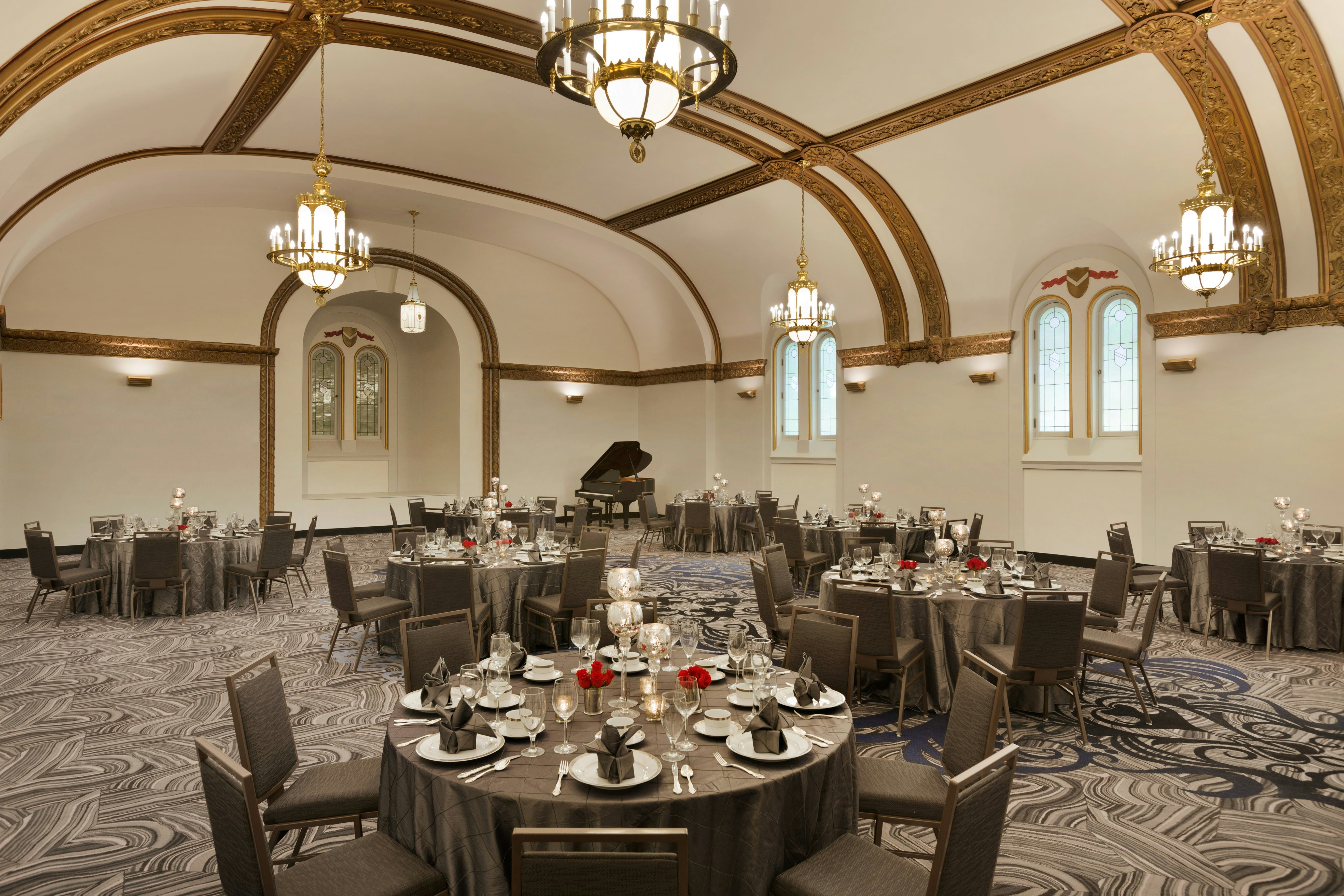 Hilton New Orleans/St. Charles Avenue 49/71
