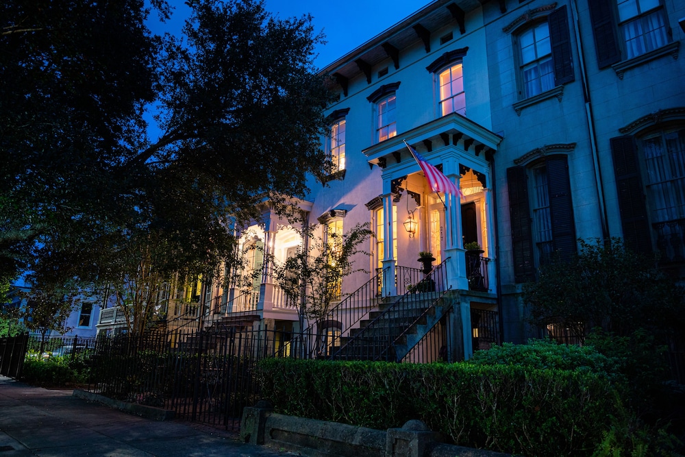 Justine Inn Savannah 4/62