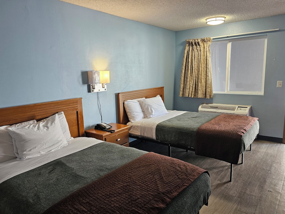 Sumner Motor Inn 12/55