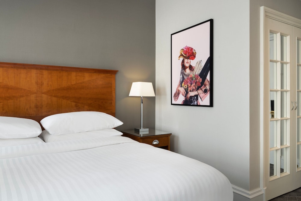 Delta Hotels by Marriott Birmingham photo3