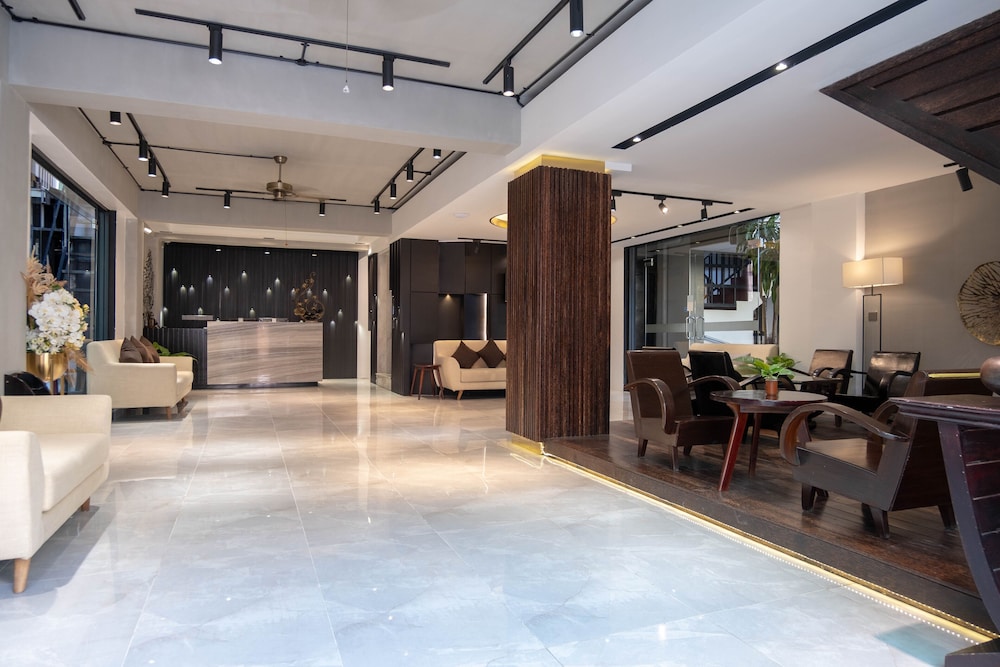 KING GRAND BOUTIQUE HOTEL 5/73