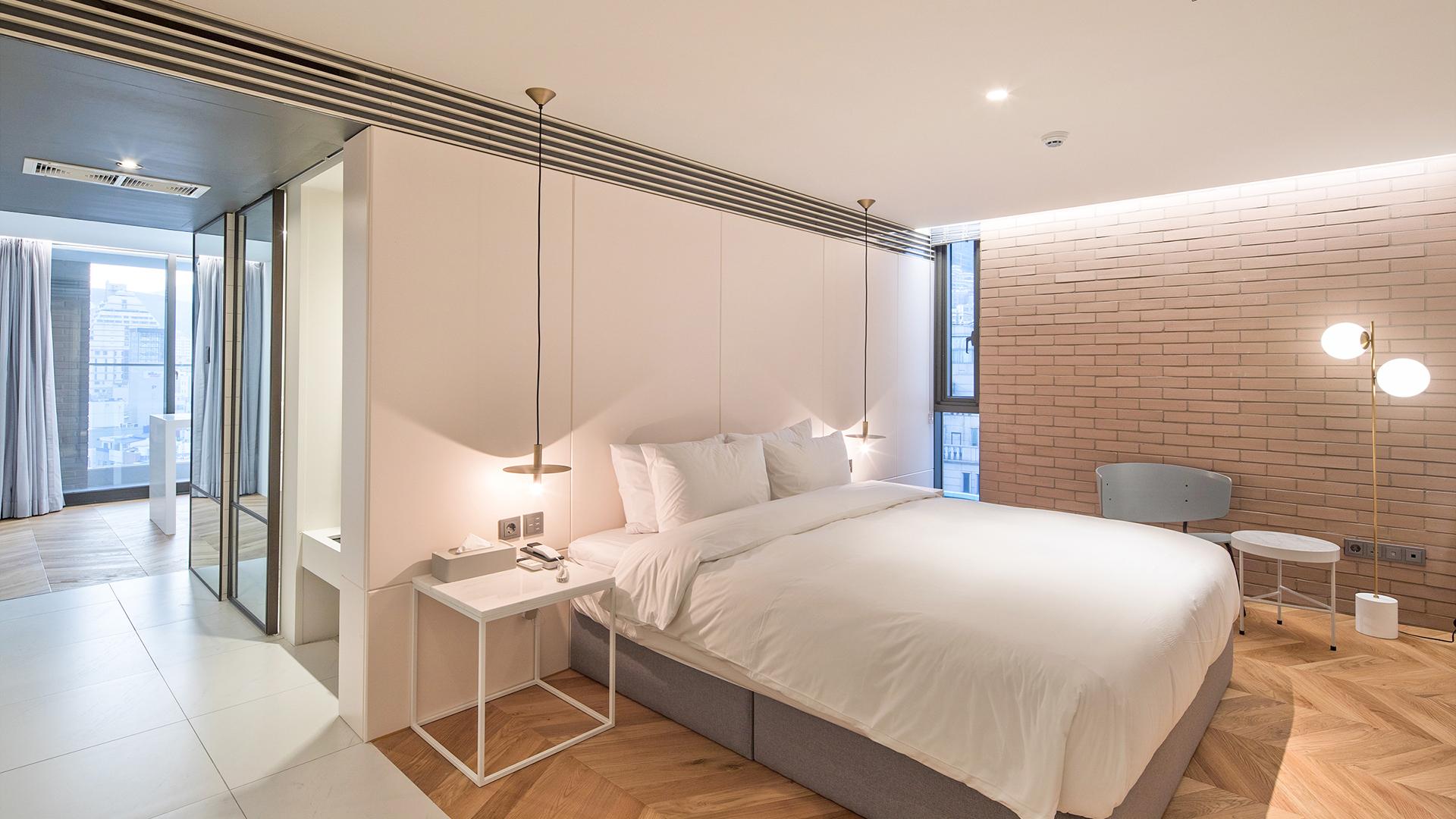 Hotel Cont 31/43