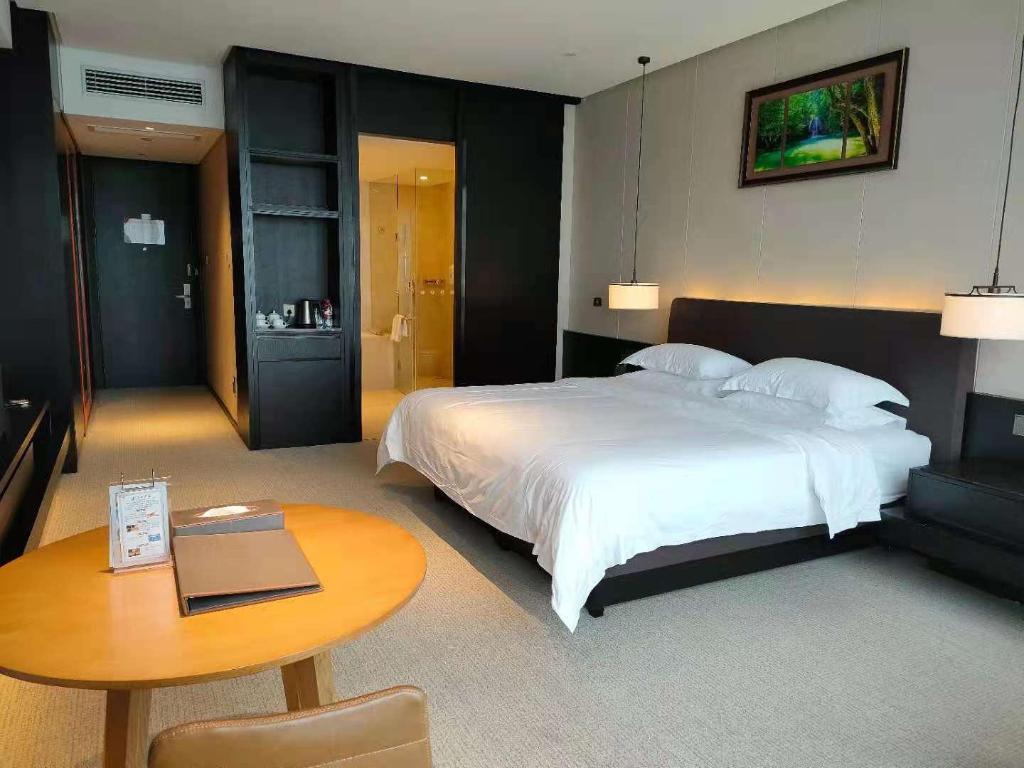 Ramada by Wyndham Taizhou 25/56