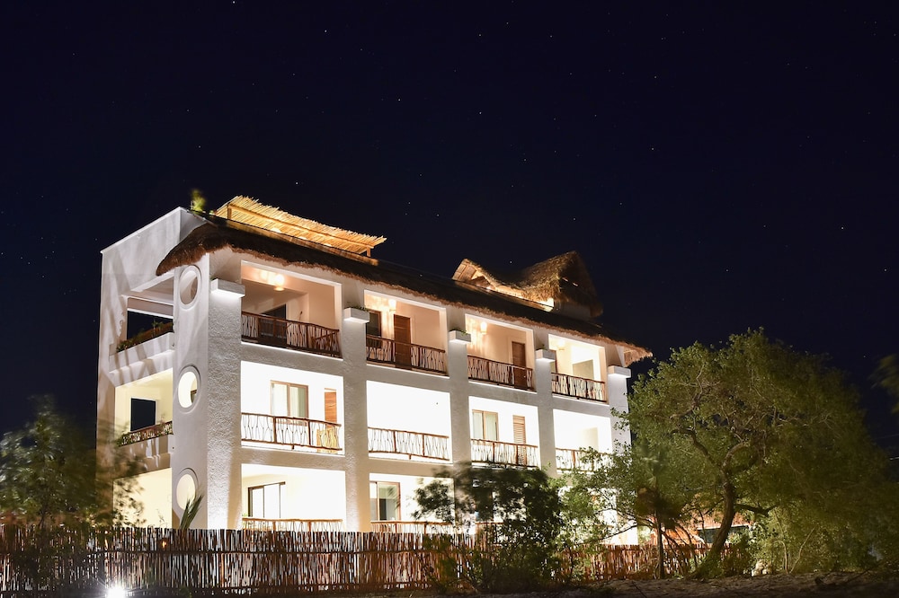 Hotel Casa HX 2/74