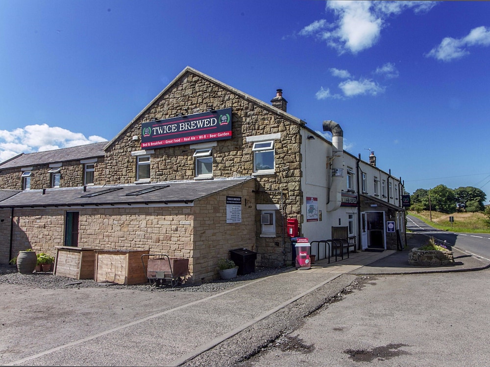 Twice Brewed Inn 31/39