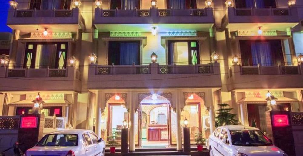 Nahargarh Haveli Hotel 4/52