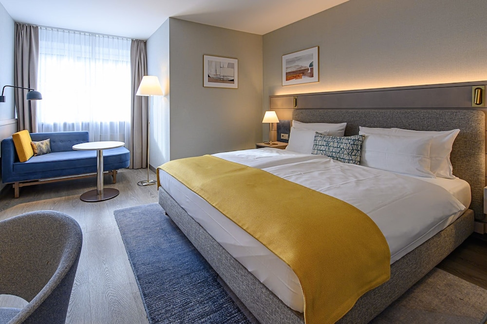 STANDARD, DOUBLE BED