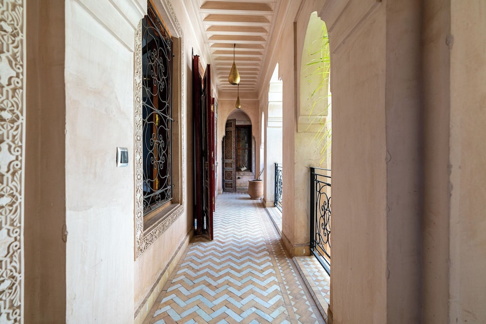 Palais Nejma 34/39