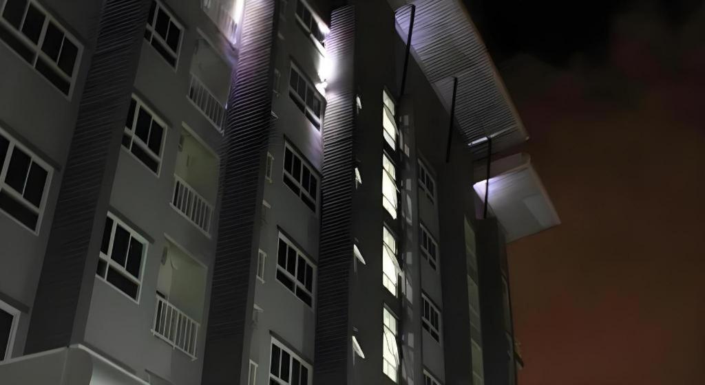 The Most Hotel 7/48