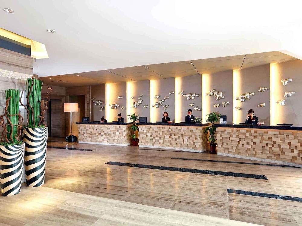 Grand Mercure Jinan Sunshine 8/50