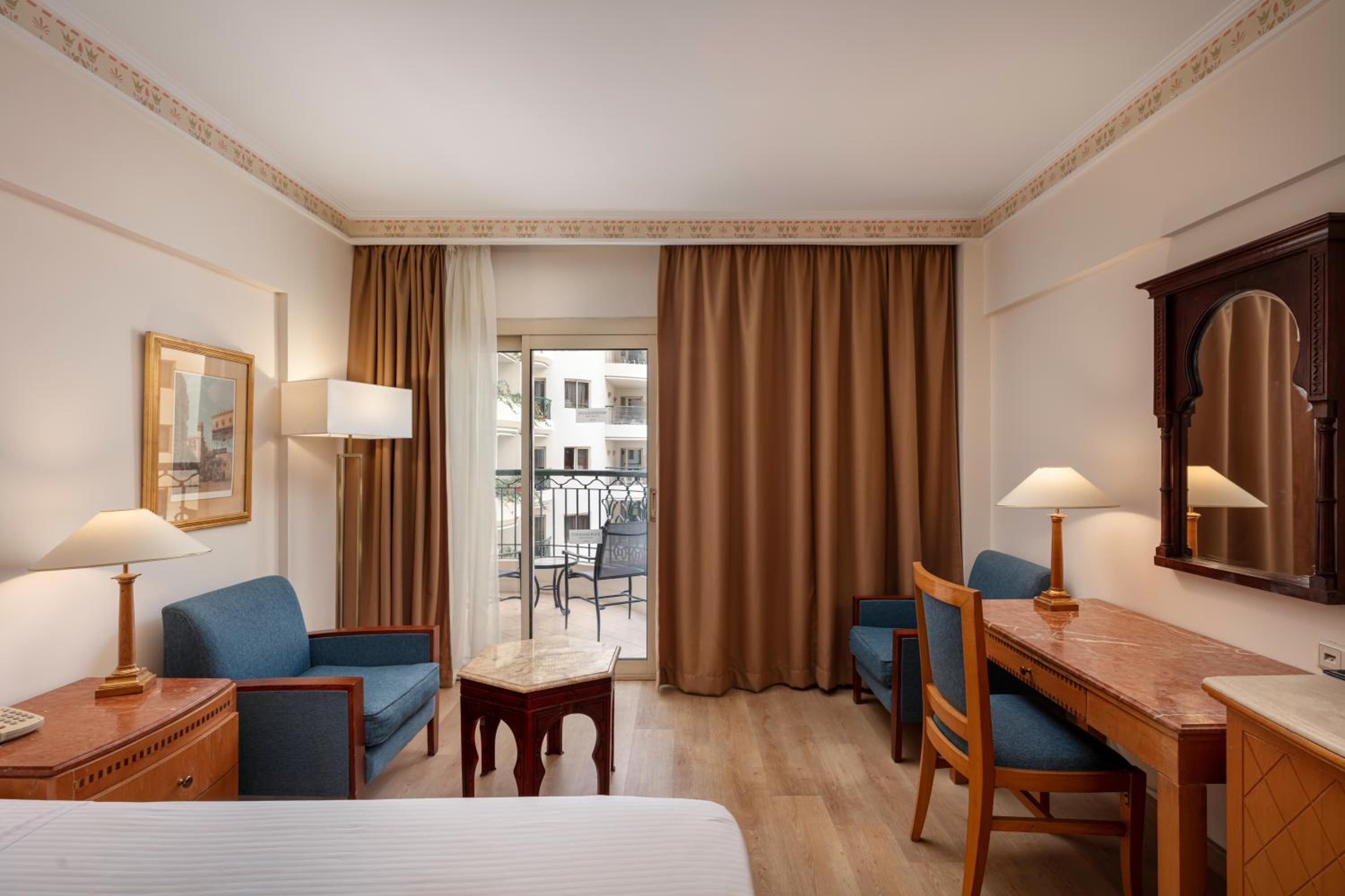 غرفة كلاسيكية بشرفة بإطلالة، Steigenberger Nile Palace 6/7