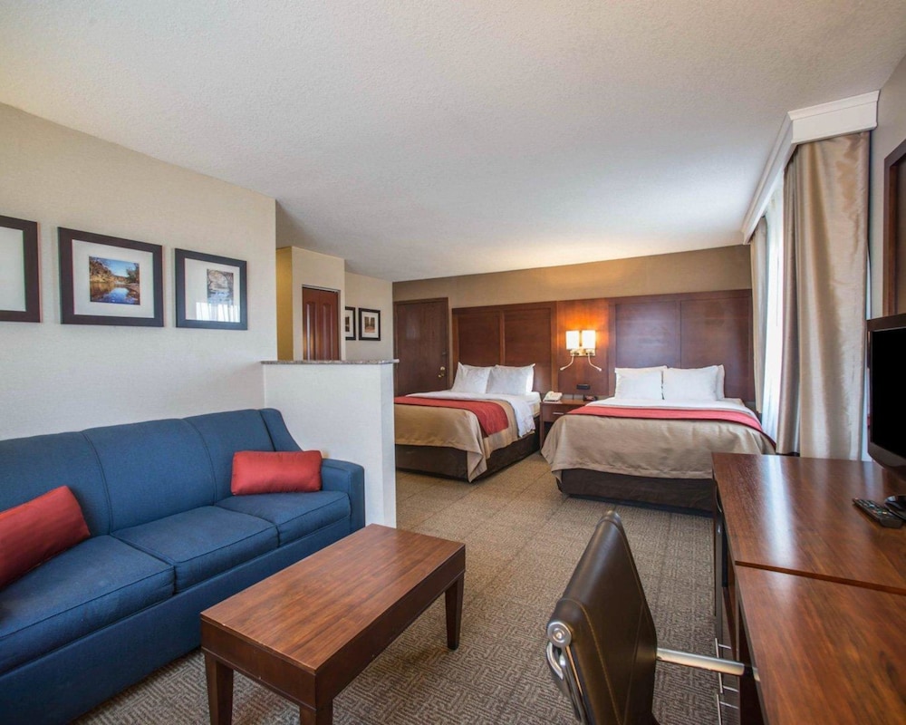 Quality Inn & Suites Boonville - Columbia 22/24
