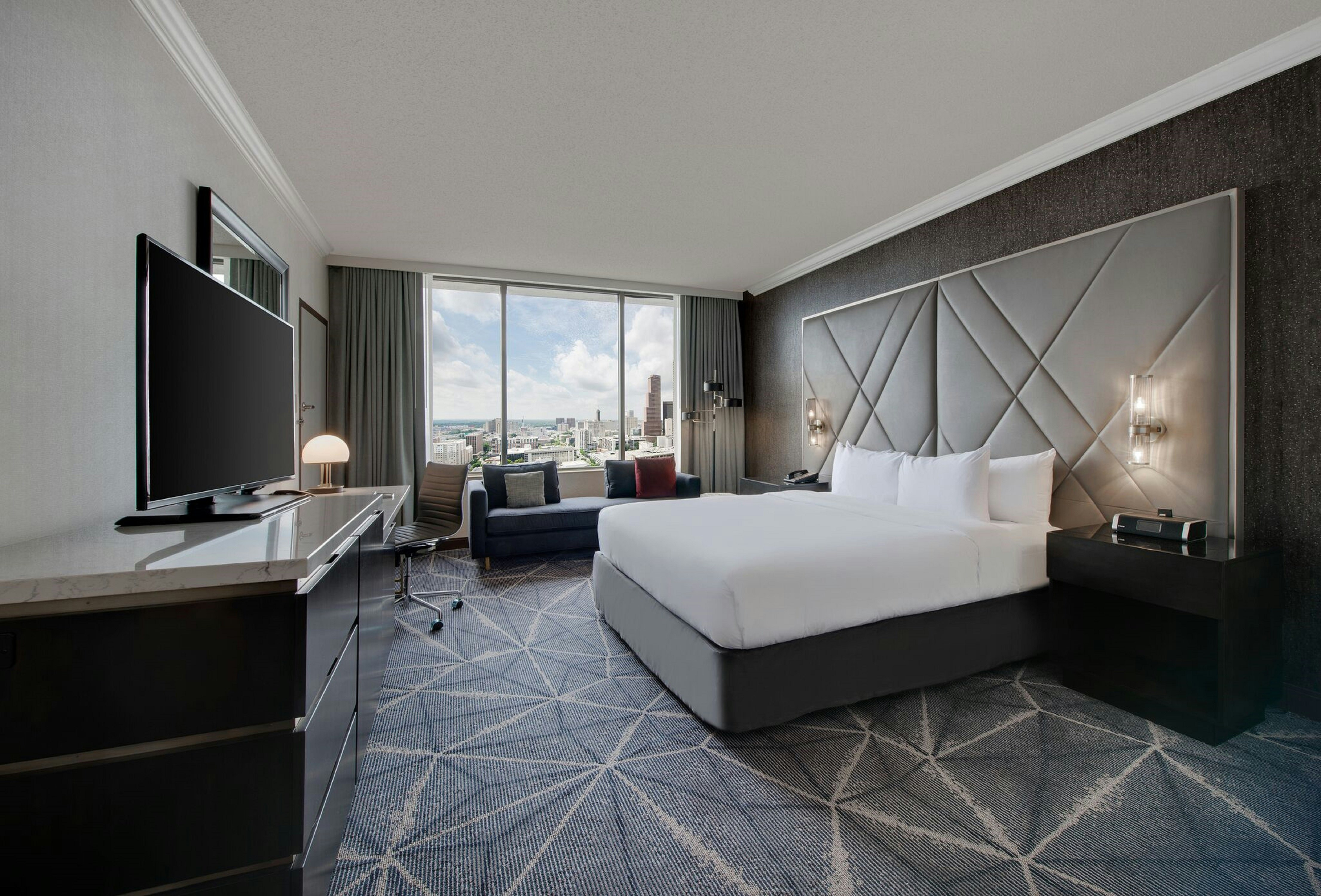 Room, King Bed, Premium Floor
