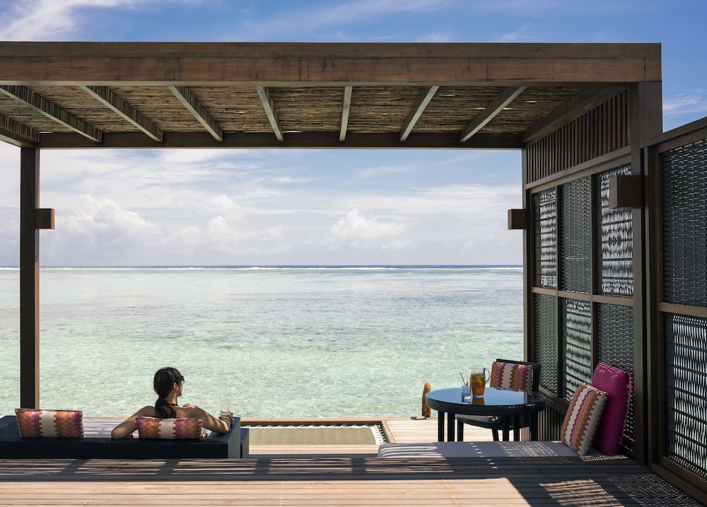 Four Seasons Resort Maldives at Kuda Huraa 8/58