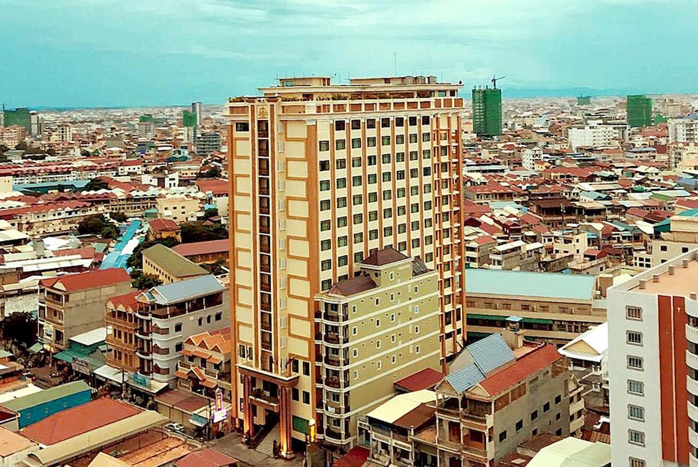Phnom Penh Era Hotel 2/68