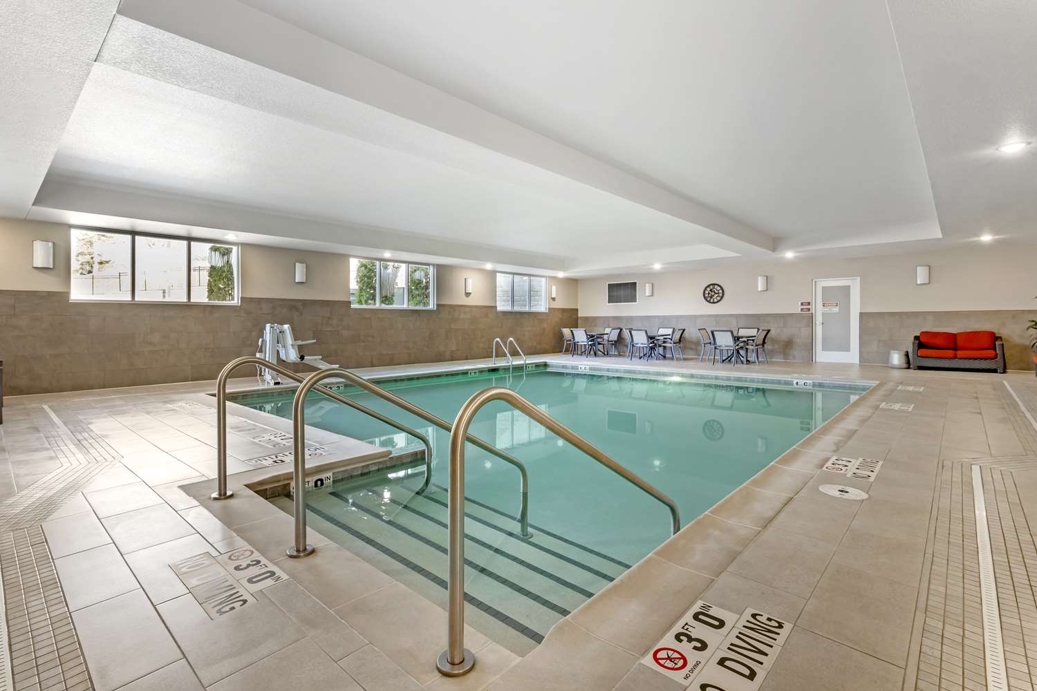Best Western Plus At La Crescent Event Center 5/11