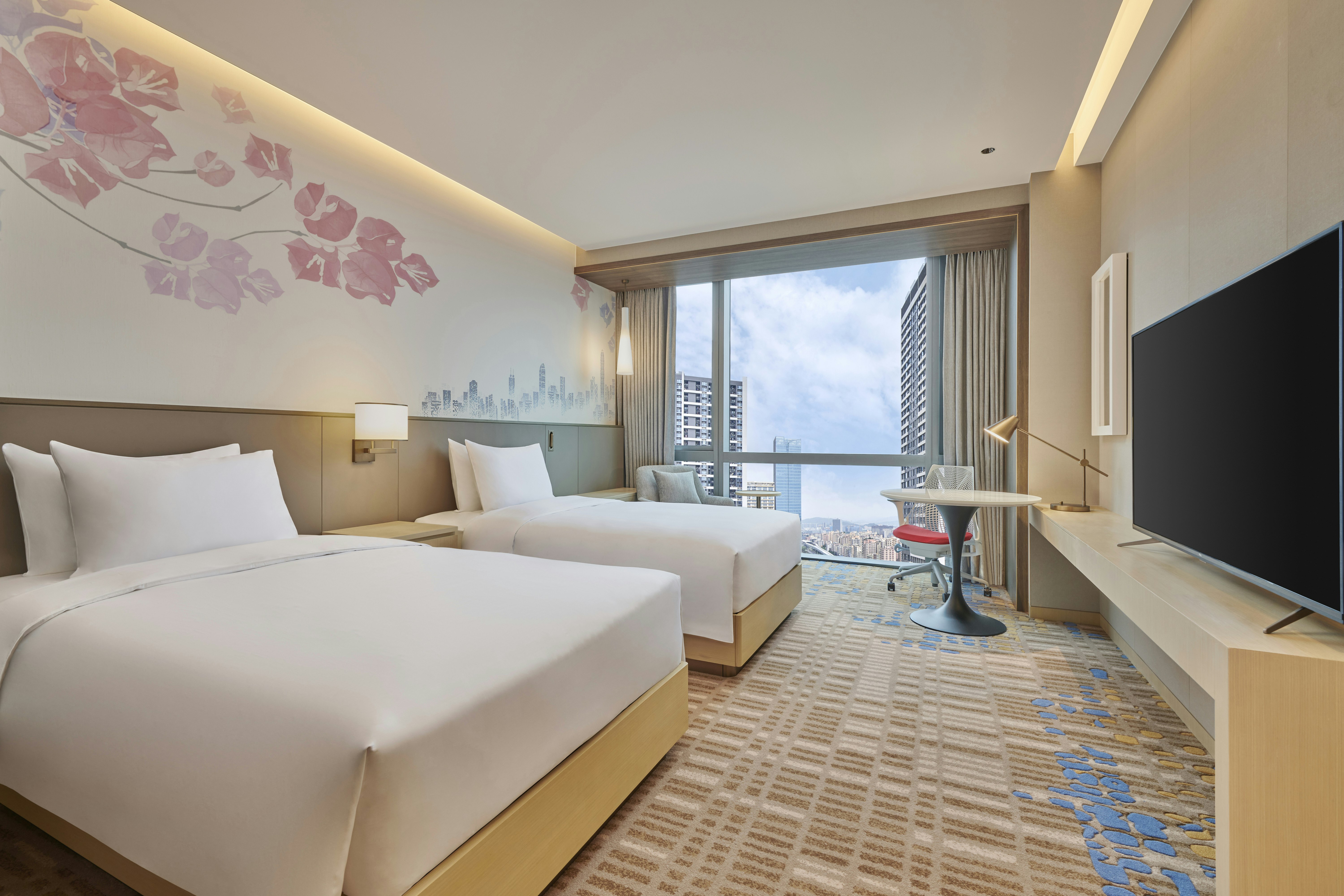 DELUXE, TWIN BEDS