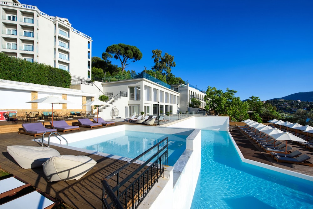 The Royal Grand Hotel photo3