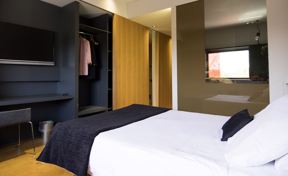 Blu Hotel Puerta De Almansa 13/50
