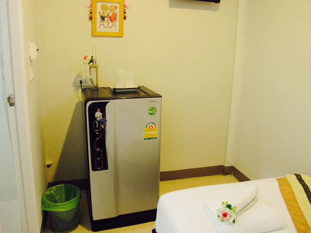Retro Twin Home At Maesot 35/47