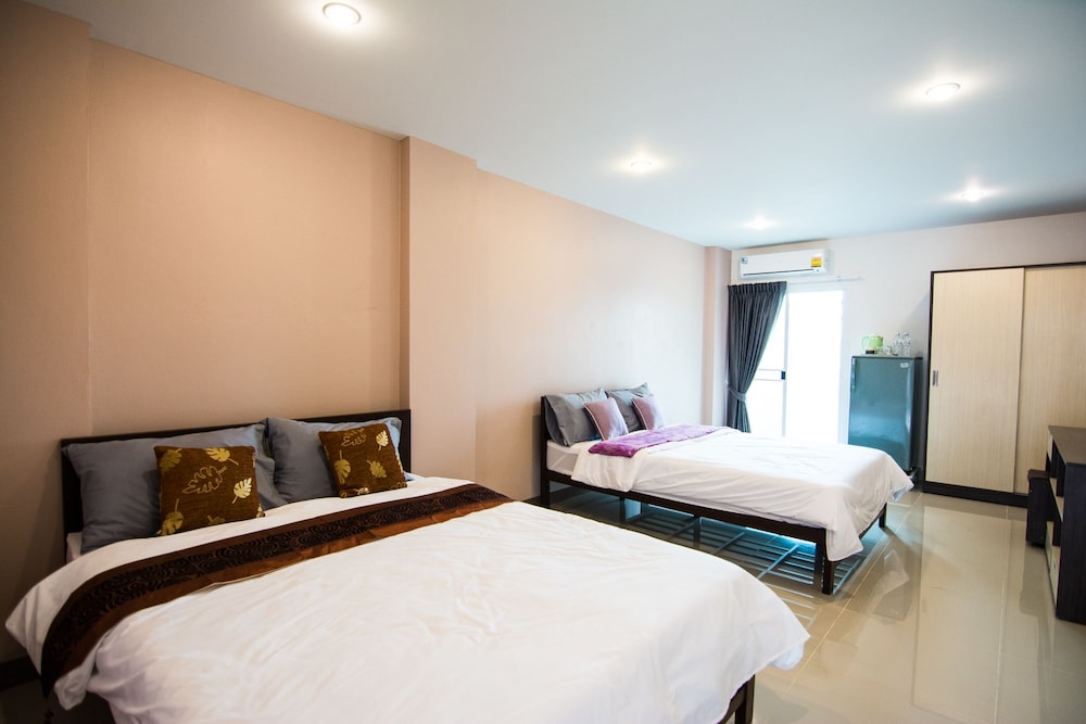 At Ease Residence Suvarnabhumi 21/67