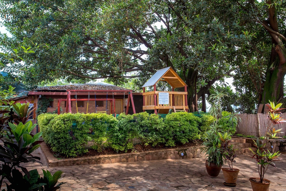 Hemingways Retreat Kigali in KIGALI
