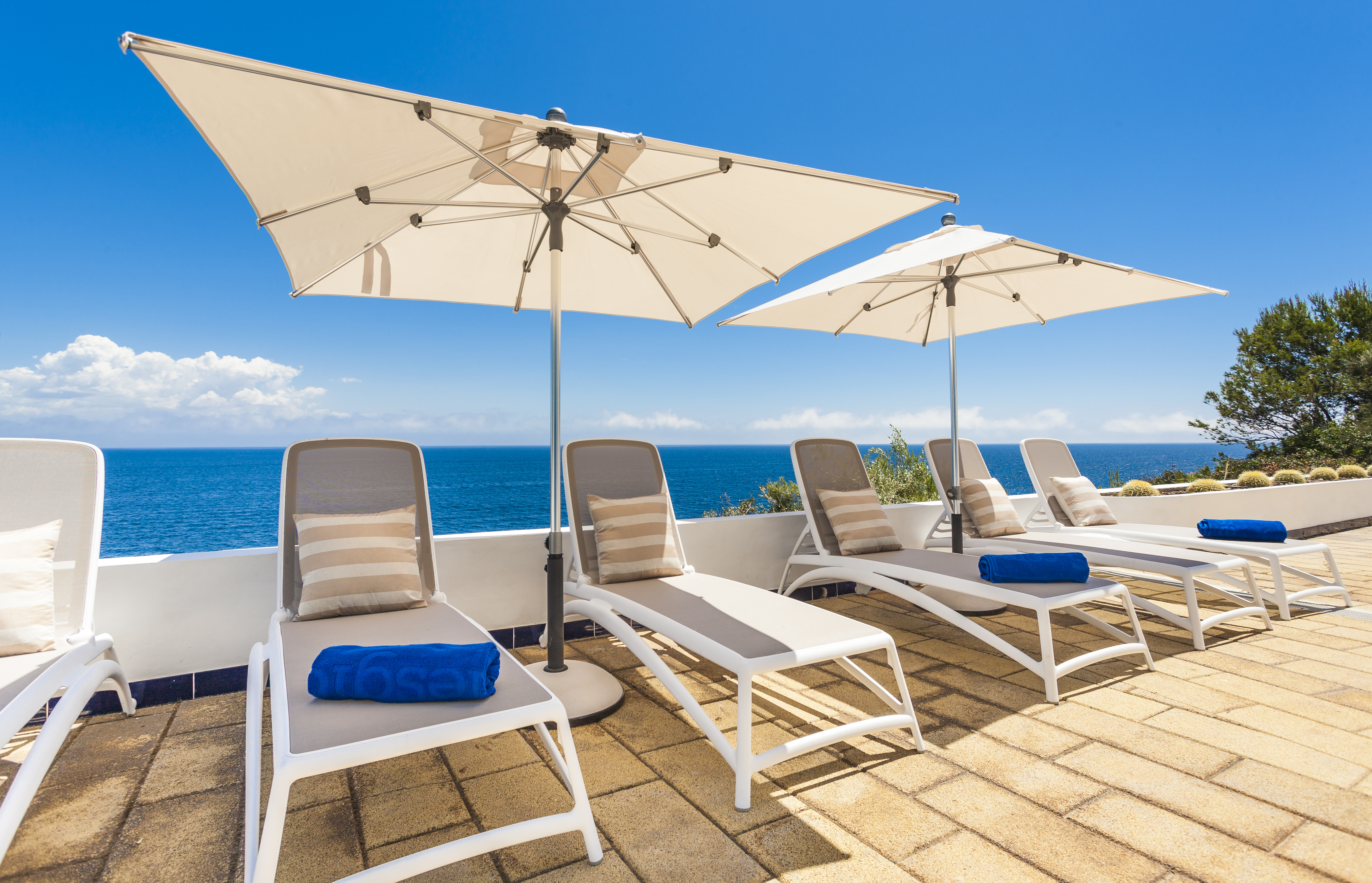 GLOBALES APARTAMENTOS CALA VIÑAS 6/20