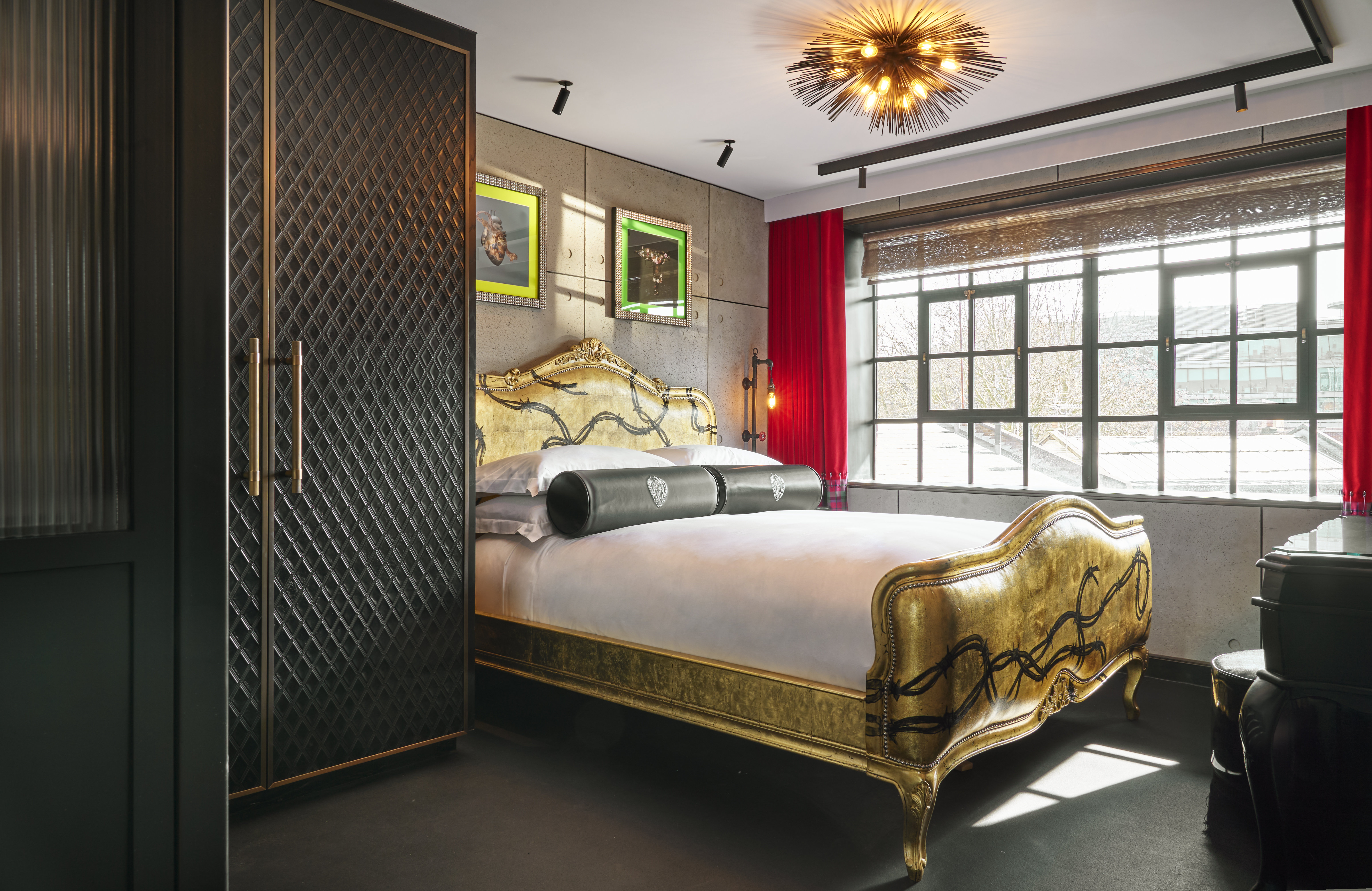 2 Bedrooms, Loft, Apartment