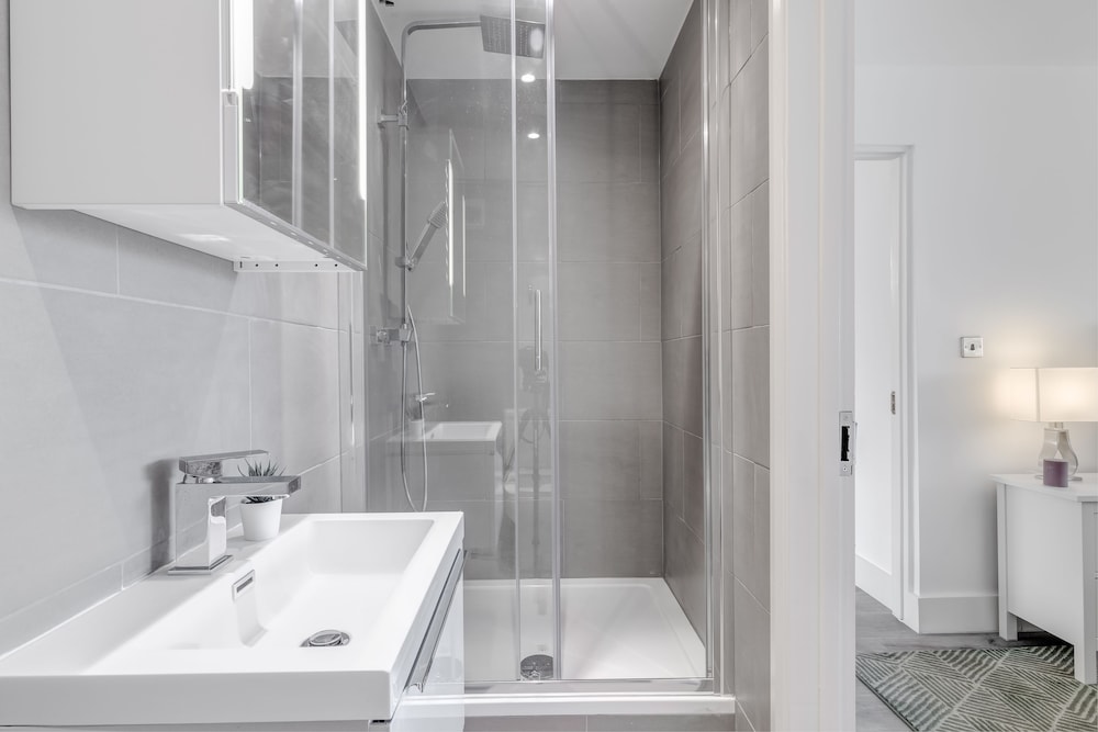Sherborne court 43/50