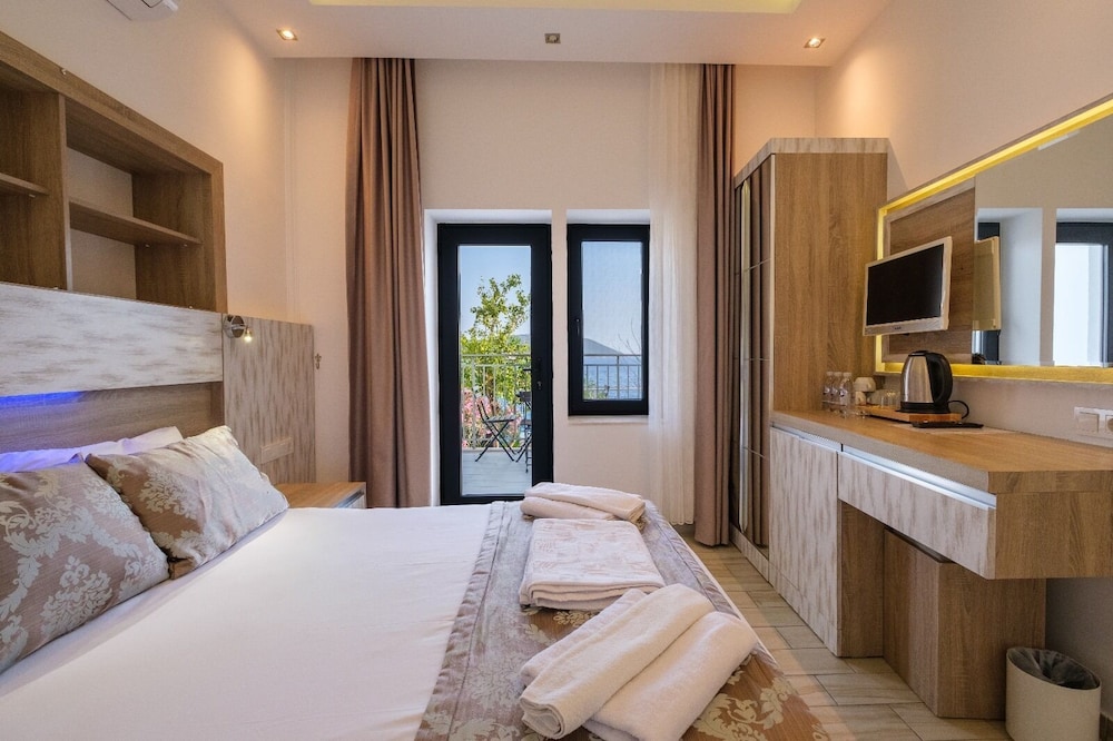 Sardunya Otel 17/50