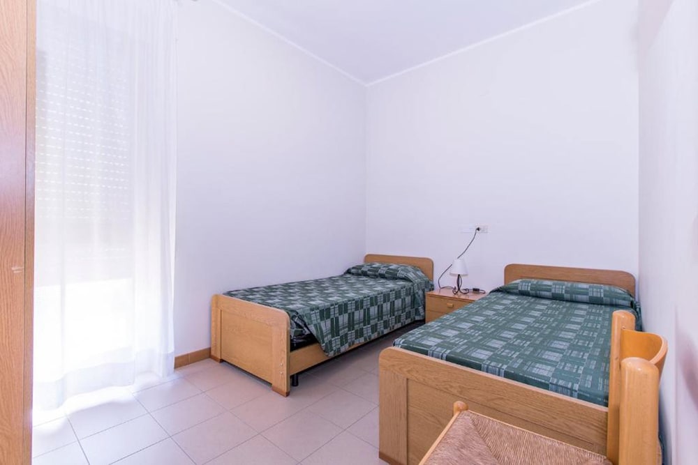 Hotel Residence Ulivi E Palme 49/71
