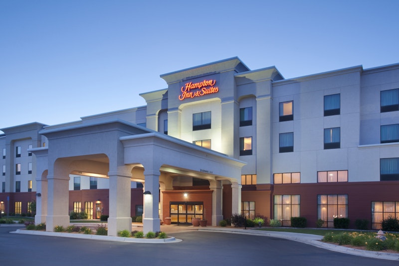 Hampton Inn Suites Pocatello 2/47